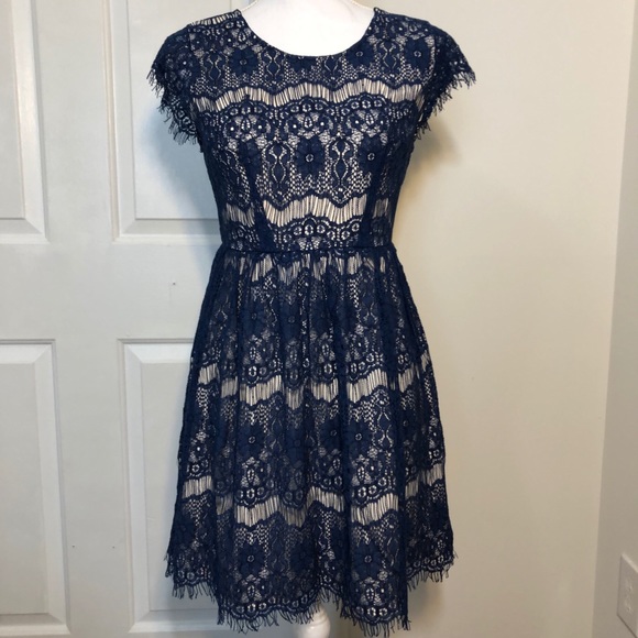 AKIRA Dresses & Skirts - Akira Chicago Red Label Dress - Size S - Blue/Tan